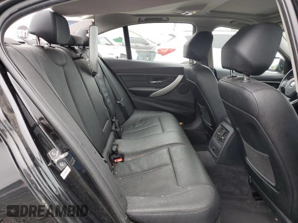 2013 BMW 3 Series 328i xDrive with VIN WBA3B5C53DF595177, listed as a Copart auction lot 57024375 with 124,873 mi miles and Salvage title. Bid and sale history available at DreamBid. Image 10.