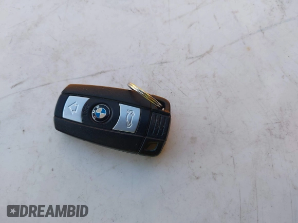 2011 BMW Z4 sDrive30i с VIN WBALM5C56BE495894, выставлен на аукционе IAAI как лот 41749017 с пробегом 38 987 миль миль и . История ставок и продаж доступна на DreamBid. Изображение 11.
