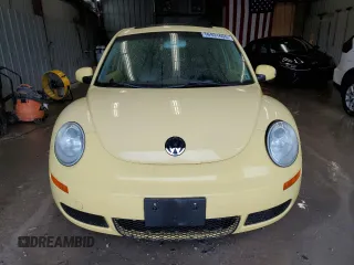 2006 Volkswagen Beetle with VIN 3VWRW31C76M422544, listed as a Copart auction lot 56931655 with 132,207 mi miles and Salvage title. Bid and sale history available at DreamBid. Image 5.