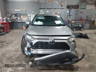 2020 Toyota RAV4 XLE with VIN 2T3P1RFV6LC089609, listed as a IAAI auction lot 41923472 with 72,368 mi miles and . Bid and sale history available at DreamBid. Image 11.
