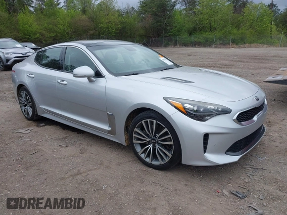 2018 Kia Stinger Premium with VIN KNAE25LA2J6036690, listed as a IAAI auction lot 41838574 with 113,109 mi miles. Bid and sale history available at carsss.com. Image 1.