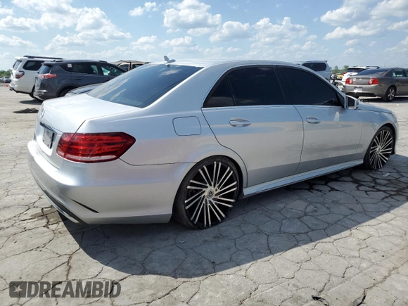 2014 Mercedes-Benz E 350 Sport with VIN WDDHF5KB7EA813999, listed as a Copart auction lot 55087125 with 136,476 mi miles and Clean title. Bid and sale history available at DreamBid. Image 3.