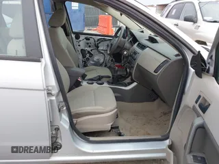 2008 Ford Focus S with VIN 1FAHP34N98W173360, listed as a IAAI auction lot 41784804 with 134,070 mi miles. Bid and sale history available at carsss.com. Image 5.