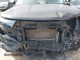 2020 Ford Police Interceptor Utility z VIN 1FM5K8AB2LGC51317, wystawiony jako IAAI lot #41755681 z przebiegiem 102 945 mil mil oraz . Historia ofert i sprzedaży dostępna na DreamBid. Obrazek 6.