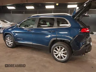 2018 Jeep Cherokee Limited with VIN 1C4PJMDXXJD611125, listed as a IAAI auction lot 41811985 with 148,956 mi miles. Bid and sale history available at carsss.com. Image 3.