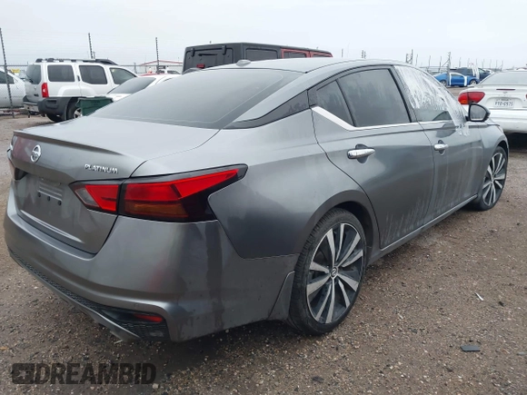 2019 Nissan Altima 2.5 Platinum with VIN 1N4BL4FVXKC174868, listed as a IAAI auction lot 41939991 with 63,022 mi miles. Bid and sale history available at carsss.com. Image 4.
