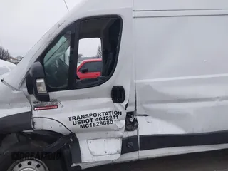2019 Ram ProMaster Cargo with VIN 3C6TRVCG1KE526566, listed as a IAAI auction lot 41462260 with 192,275 mi miles and . Bid and sale history available at DreamBid. Image 6.