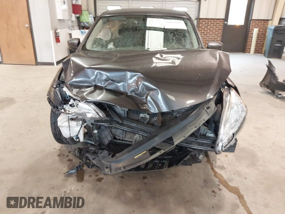 2015 Nissan Sentra SV with VIN 3N1AB7AP2FY240087, listed as a IAAI auction lot 41854605 with 139,618 mi miles. Bid and sale history available at carsss.com. Image 6.