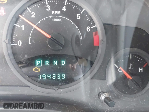 2007 Jeep Compass Sport with VIN 1J8FT47W57D185807, listed as a IAAI auction lot 41700283 with 194,339 mi miles. Bid and sale history available at carsss.com. Image 15.