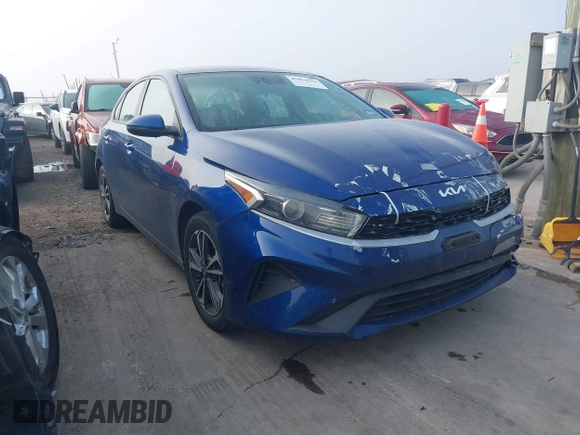 2023 Kia Forte LXS z VIN 3KPF24AD7PE652788, wystawiony jako IAAI lot #41854554 z przebiegiem 48 674 mil mil oraz . Historia ofert i sprzedaży dostępna na DreamBid. Obrazek 1.