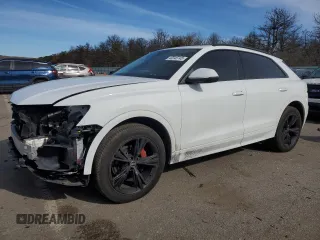2022 Audi Q8 Premium Plus with VIN WA1BVBF1XND010860, listed as a Copart auction lot 43345745 with 34,568 mi miles and Salvage Title. Bid and sale history available at carsss.com. Image 1.