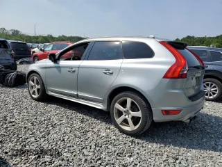 2010 Volvo XC60 3.0T with VIN YV4992DZ7A2123265, listed as a Copart auction lot 60189165 with 185,914 mi miles and Clean title. Bid and sale history available at DreamBid. Image 2.