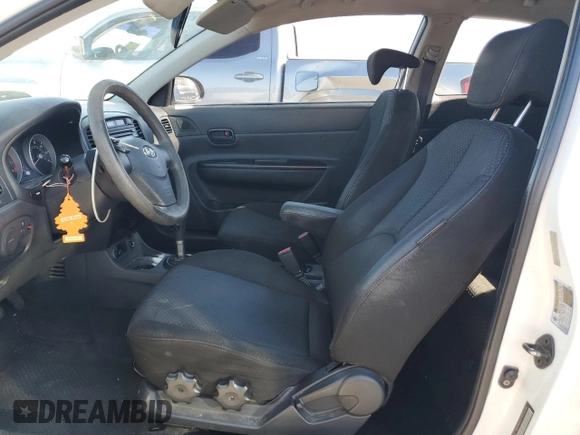2007 Hyundai Accent GS с VIN KMHCM36C37U016289, выставлен на аукционе Copart как лот 46515805 с пробегом 173 876 миль миль и Списание • Salvage title. История ставок и продаж доступна на DreamBid. Изображение 7.