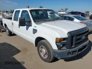 2008 Ford F-250 XL with VIN 1FTSW20548EB04567, listed as a IAAI auction lot 42699957 with 289,791 mi miles and . Bid and sale history available at DreamBid. Image 1.