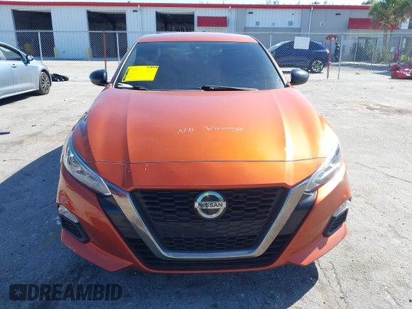 2020 Nissan Altima 2.5 SR with VIN 1N4BL4CV5LC148894, listed as a IAAI auction lot 41748069 with 81,689 mi miles. Bid and sale history available at carsss.com. Image 12.