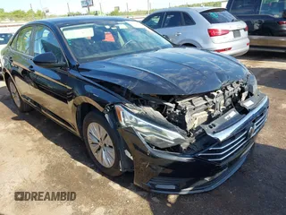 2019 Volkswagen Jetta S z VIN 3VWCB7BU5KM214639, wystawiony jako IAAI lot #42078314 z przebiegiem 149 675 mil mil oraz . Historia ofert i sprzedaży dostępna na DreamBid. Obrazek 1.
