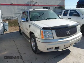 2004 Cadillac Escalade EXT z VIN 3GYEK62N64G279574, wystawiony jako IAAI lot #41490016 z przebiegiem 243 577 mil mil oraz . Historia ofert i sprzedaży dostępna na DreamBid. Obrazek 1.