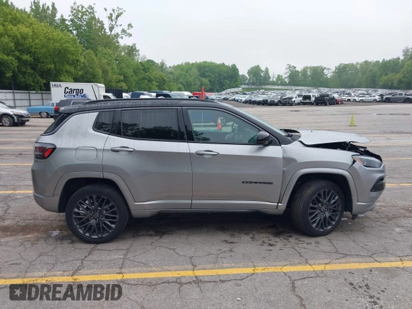 2022 Jeep Compass Limited with VIN 3C4NJDCB0NT108670, listed as a IAAI auction lot 42379451 with 42,170 mi miles and . Bid and sale history available at DreamBid. Image 13.