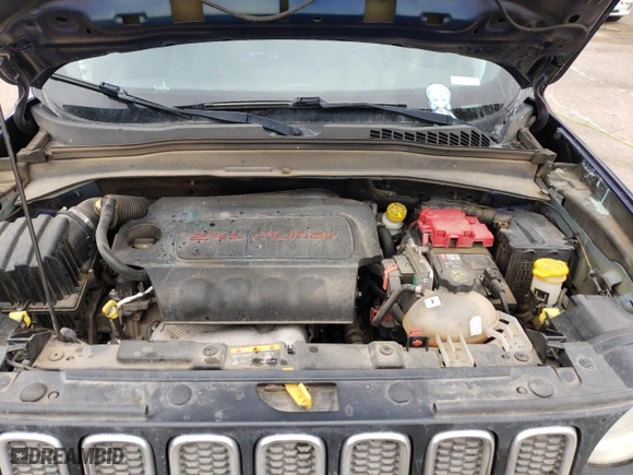 2018 Jeep Renegade Latitude with VIN ZACCJBBB4JPH74882, listed as a Copart auction lot 48030855 with 345,857 mi miles and Salvage Title. Bid and sale history available at carsss.com. Image 14.