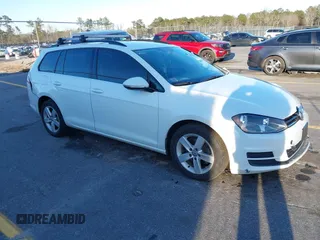 2015 Volkswagen Golf SportWagen TDI S with VIN 3VWCA7AU1FM517685, listed as a IAAI auction lot 41321742 with 142,348 mi miles. Bid and sale history available at carsss.com. Image 1.