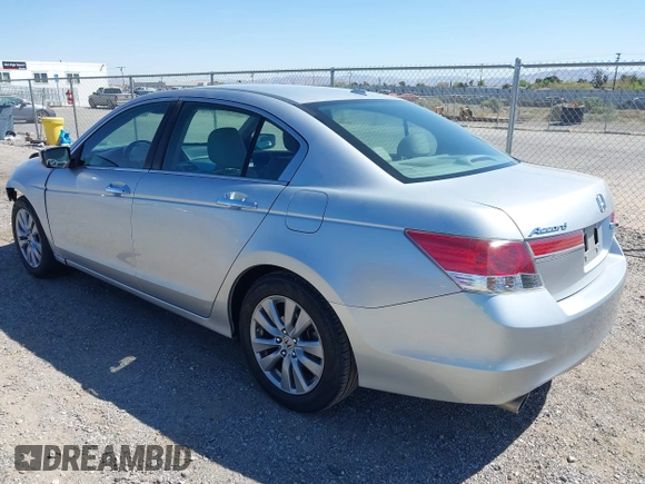 2012 Honda Accord EX-L z VIN 1HGCP3F83CA036921, wystawiony jako IAAI lot #42014786 z przebiegiem 184 366 mil mil oraz . Historia ofert i sprzedaży dostępna na DreamBid. Obrazek 3.