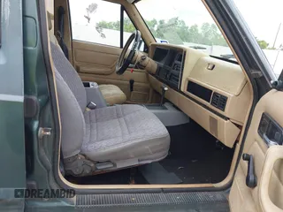 1994 Jeep Cherokee Sport с VIN 1J4FT68S9RL217112, выставлен на аукционе IAAI как лот 42771694 с пробегом 189 770 миль миль и . История ставок и продаж доступна на DreamBid. Изображение 5.