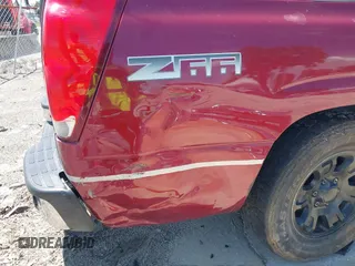 2004 Chevrolet Avalanche z VIN 3GNEC12T84G201230, wystawiony jako IAAI lot #42605314 z przebiegiem Nie podano mil oraz . Historia ofert i sprzedaży dostępna na DreamBid. Obrazek 14.