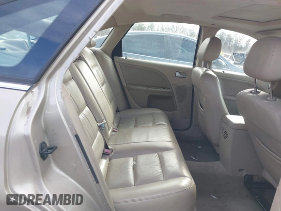 2006 Ford Five Hundred Limited with VIN 1FAHP28136G129914, listed as a IAAI auction lot 41377677 with 201,683 mi miles. Bid and sale history available at carsss.com. Image 8.