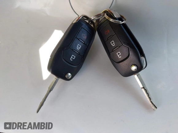 2019 Ford F-150 XL с VIN 1FTEX1C50KKC03721, выставлен на аукционе IAAI как лот 42449106 с пробегом 117 282 миль миль и . История ставок и продаж доступна на DreamBid. Изображение 11.