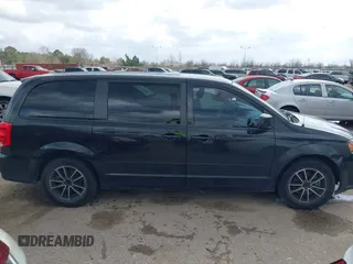 2016 Dodge Grand Caravan SE with VIN 2C4RDGBG8GR115833, listed as a IAAI auction lot 41715394 with 295,215 mi miles and . Bid and sale history available at DreamBid. Image 13.