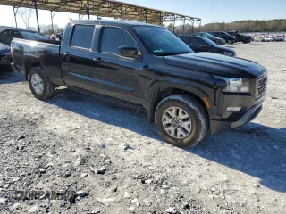2023 Nissan Frontier SV with VIN 1N6ED1FK8PN609145, listed as a Copart auction lot 85847424 with 18,426 mi miles and Salvage Title. Bid and sale history available at carsss.com. Image 4.