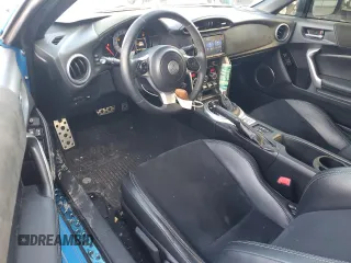2020 Toyota 86 GT with VIN JF1ZNAE12L8751399, listed as a Copart auction lot 85909574 with 41,330 mi miles and Salvage Title. Bid and sale history available at carsss.com. Image 8.