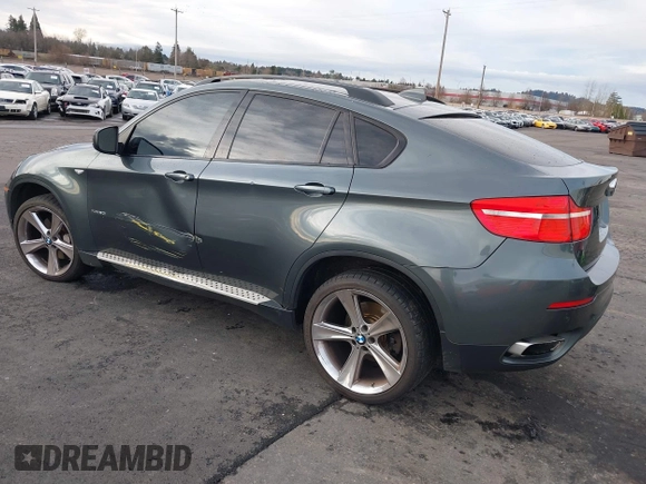 2009 BMW X6 z VIN 5UXFG83559LZ94179, wystawiony jako IAAI lot #41117261 z przebiegiem 108 997 mil mil oraz . Historia ofert i sprzedaży dostępna na DreamBid. Obrazek 3.