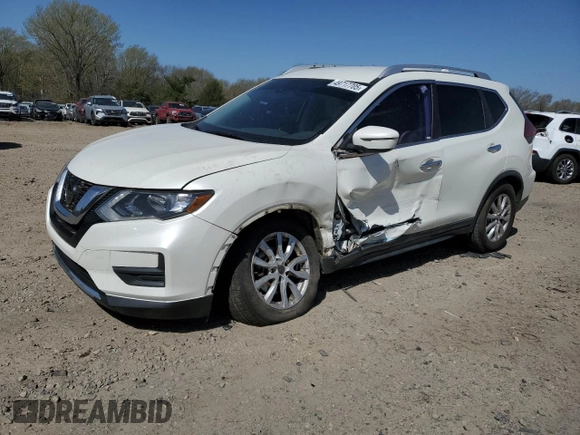 2020 Nissan Rogue SV z VIN KNMAT2MT6LP529864, wystawiony jako Copart lot #49717705 z przebiegiem 83 908 mil mil oraz Szkoda całkowita • Salvage title. Historia ofert i sprzedaży dostępna na DreamBid. Obrazek 1.