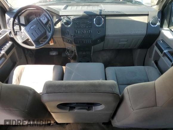 2008 Ford F-350 XL with VIN 1FTWW31R48EC03236, listed as a Copart auction lot 61588595 with 152,473 mi miles and Salvage title. Bid and sale history available at DreamBid. Image 8.