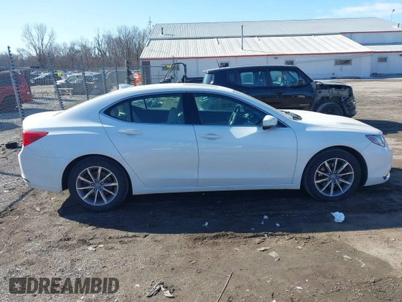 2018 Acura TLX w/Technology Pkg with VIN 19UUB1F59JA001116, listed as a IAAI auction lot 41747984 with 105,091 mi miles. Bid and sale history available at carsss.com. Image 13.