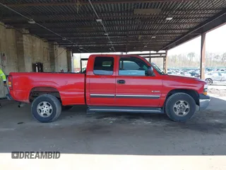 2001 Chevrolet Silverado 1500 LS with VIN 2GCEK19T411290235, listed as a IAAI auction lot 42094555 with 218,184 mi miles and . Bid and sale history available at DreamBid. Image 13.