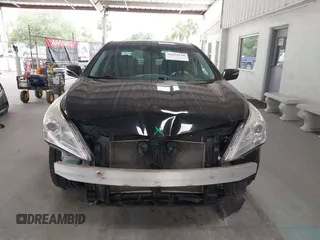 2014 Hyundai Azera Limited с VIN KMHFH4JG0EA362302, выставлен на аукционе IAAI как лот 42422140 с пробегом 120 303 миль миль и . История ставок и продаж доступна на DreamBid. Изображение 13.