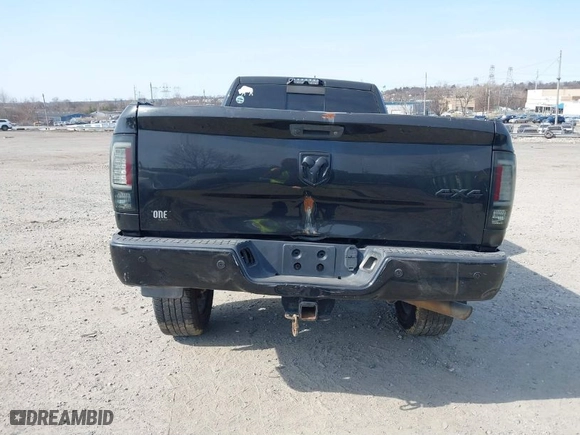 2017 Ram 2500 Big Horn with VIN 3C6UR5JJ9HG570590, listed as a IAAI auction lot 41784951 with 217,780 mi miles. Bid and sale history available at carsss.com. Image 16.