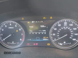 2017 Genesis G80 Ultimate z VIN KMHGN4JF9HU178161, wystawiony jako IAAI lot #41347795 z przebiegiem 76 522 mil mil oraz . Historia ofert i sprzedaży dostępna na DreamBid. Obrazek 7.