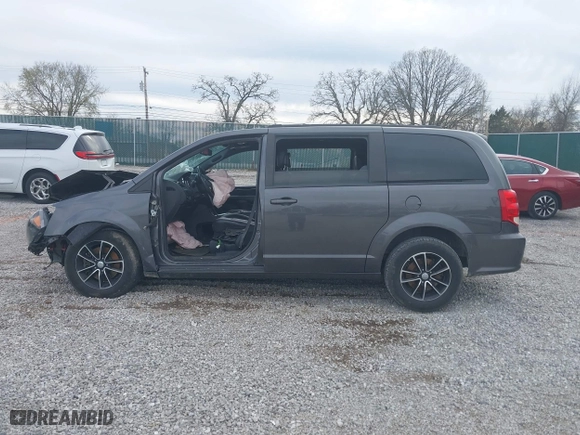 2018 Dodge Grand Caravan GT with VIN 2C4RDGEG8JR220956, listed as a IAAI auction lot 41828202 with 149,386 mi miles. Bid and sale history available at carsss.com. Image 15.