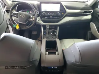 2023 Toyota Highlander L with VIN 5TDKDRBH9PS028911, listed as a Copart auction lot 62825255 with 31,721 mi miles and Salvage title. Bid and sale history available at DreamBid. Image 8.