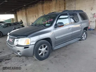 2005 GMC Envoy XL SLT with VIN 1GKET16S556177504, listed as a IAAI auction lot 41307581 with 131,102 mi miles. Bid and sale history available at carsss.com. Image 17.