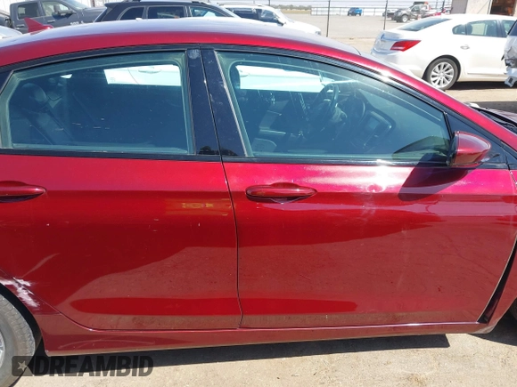 2015 Chrysler 200 S with VIN 1C3CCCBB2FN727144, listed as a IAAI auction lot 41848697 with 153,725 mi miles. Bid and sale history available at carsss.com. Image 13.