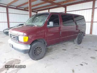2007 Ford Econoline Passenger XL with VIN 1FBNE31L57DB42403, listed as a IAAI auction lot 41997050 with 217,651 mi miles and . Bid and sale history available at carsss.com. Image 2.