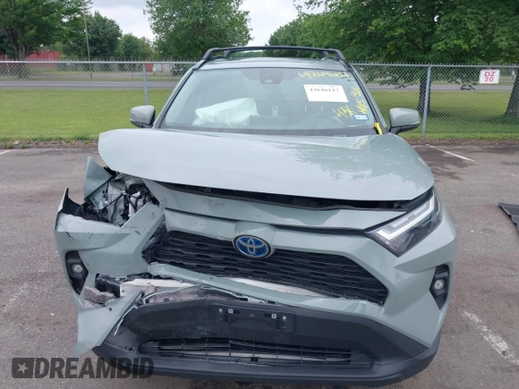 2023 Toyota RAV4 Hybrid XLE Premium z VIN 4T3B6RFV0PU132809, wystawiony jako IAAI lot #42646117 z przebiegiem 43 083 mil mil oraz . Historia ofert i sprzedaży dostępna na DreamBid. Obrazek 12.