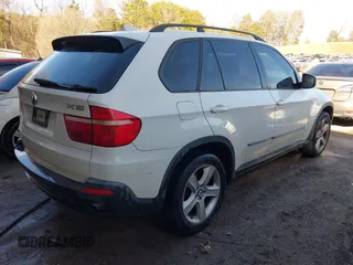 2008 BMW X5 3.0si with VIN 5UXFE435X8L006150, listed as a IAAI auction lot 41659850 with 1 mi miles. Bid and sale history available at carsss.com. Image 4.