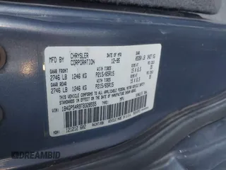 1996 Dodge Grand Caravan with VIN 1B4GP54R9TB328555, listed as a IAAI auction lot 40770123 with 184,323 mi miles and . Bid and sale history available at DreamBid. Image 9.