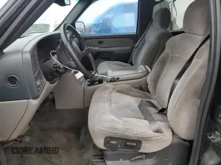 2001 Chevrolet Suburban LS with VIN 3GNFK16TX1G212288, listed as a Copart auction lot 43882585 with 312,730 mi miles and Salvage Title. Bid and sale history available at carsss.com. Image 7.