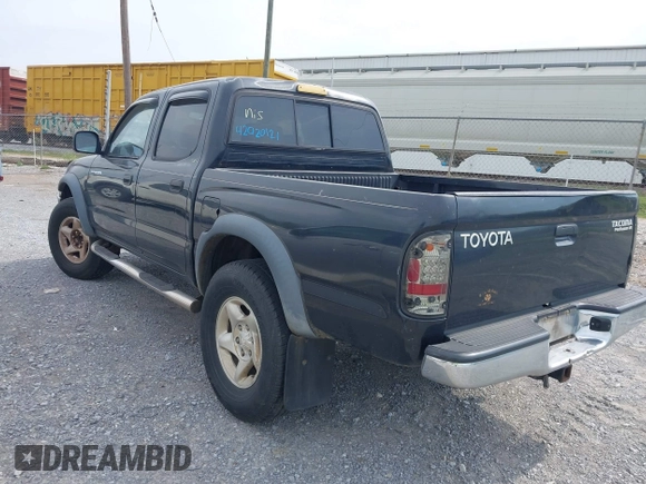 2001 Toyota Tacoma PreRunner with VIN 5TEGN92N61Z762988, listed as a IAAI auction lot 42020121 with 267,911 mi miles. Bid and sale history available at carsss.com. Image 3.